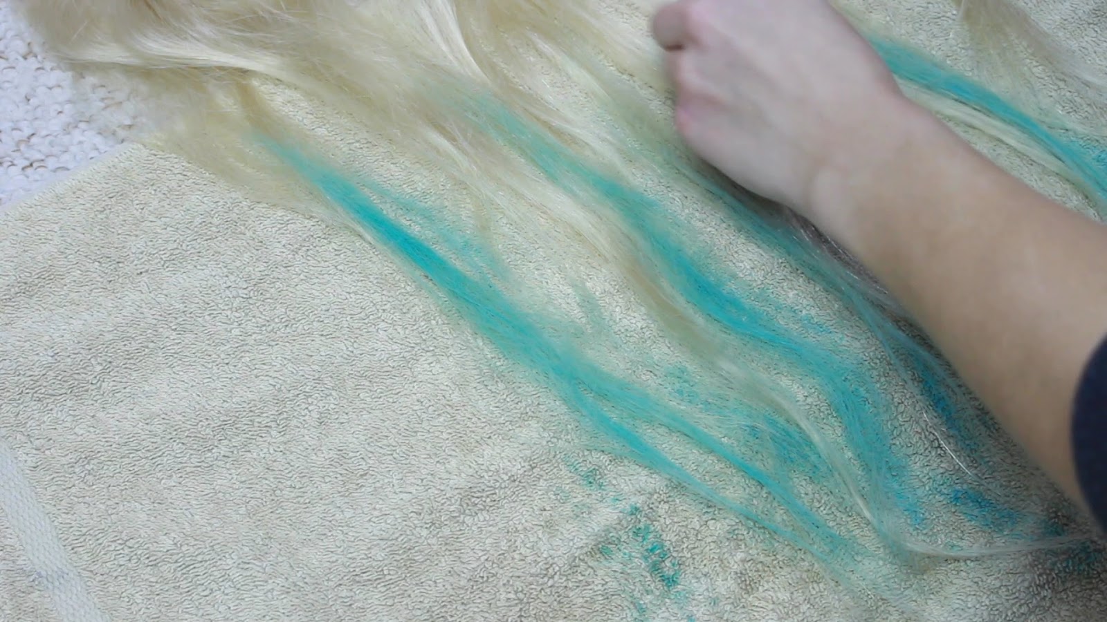 Mermaid Hair and Makeup Tutorial